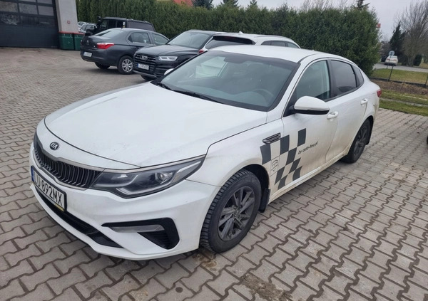 Kia Optima cena 39975 przebieg: 160000, rok produkcji 2018 z Chełm małe 11